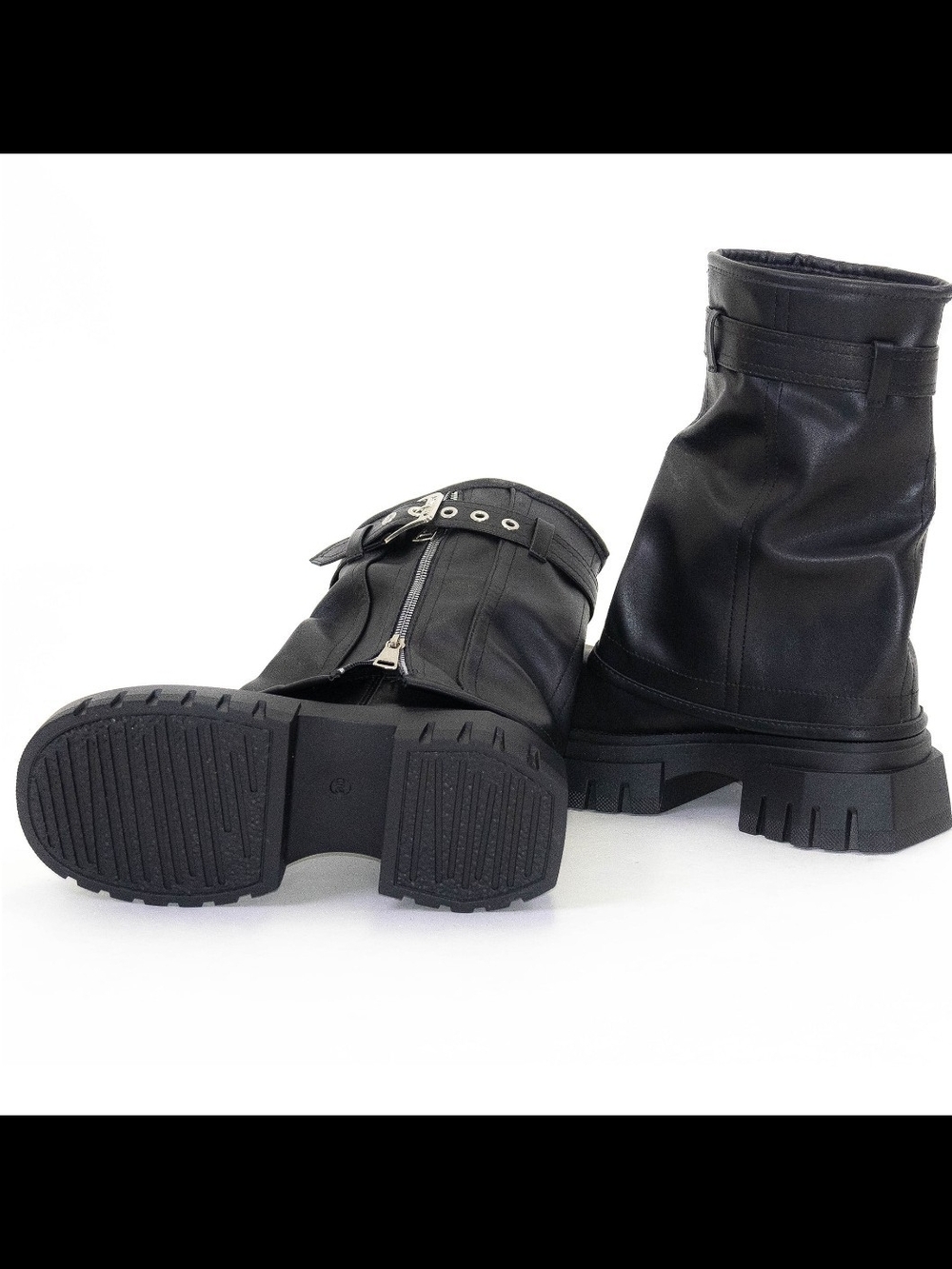 Black Chunky Platform Ankle Asylum Boots with Zipper & Buckle new In Box - Picture 2 of 5